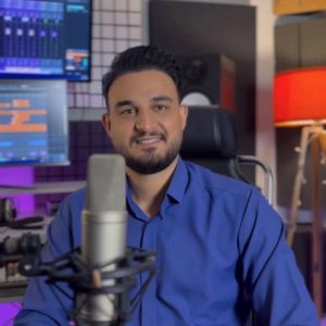 دانلود آهنگ ترکی بابک پیری به نام آی قیز