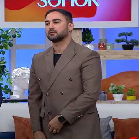 دانلود آهنگ ترکی واصف عظیم اف به نام سنین دردین نییدی