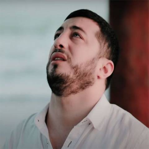 دانلود آهنگ ترکی زائور قلوزاده به نام منیم اورئیم